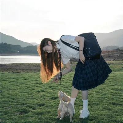 三月小姐